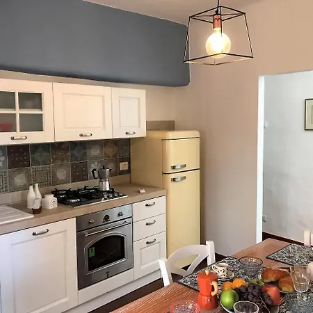 The Blue Lodge-cozy Flat Close To Piazza Del Campo